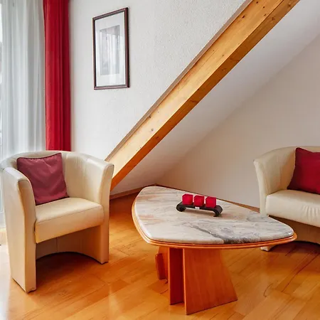 Steeg Apartment *