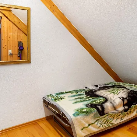 Steeg Apartment